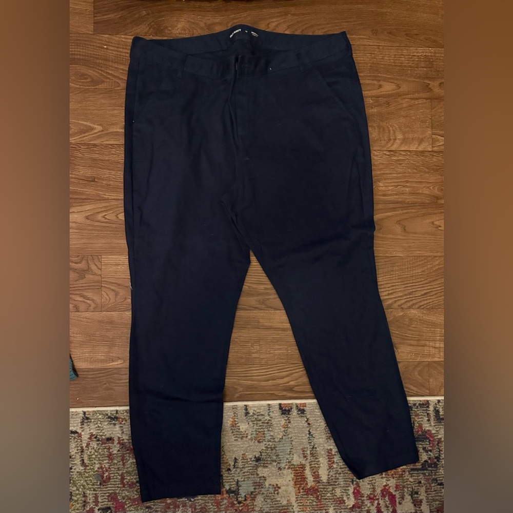 Old Navy Women's Black Ankle Pants